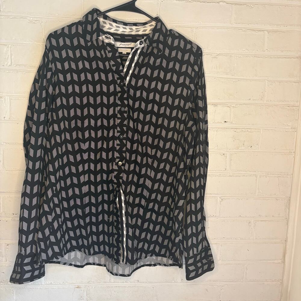 Foxcroft Black White Long Sleeve Button Down Collar Shirt Wrinkle Free 12 Fitted